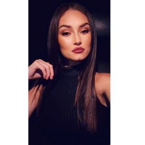 Meet your Posher, Lacey